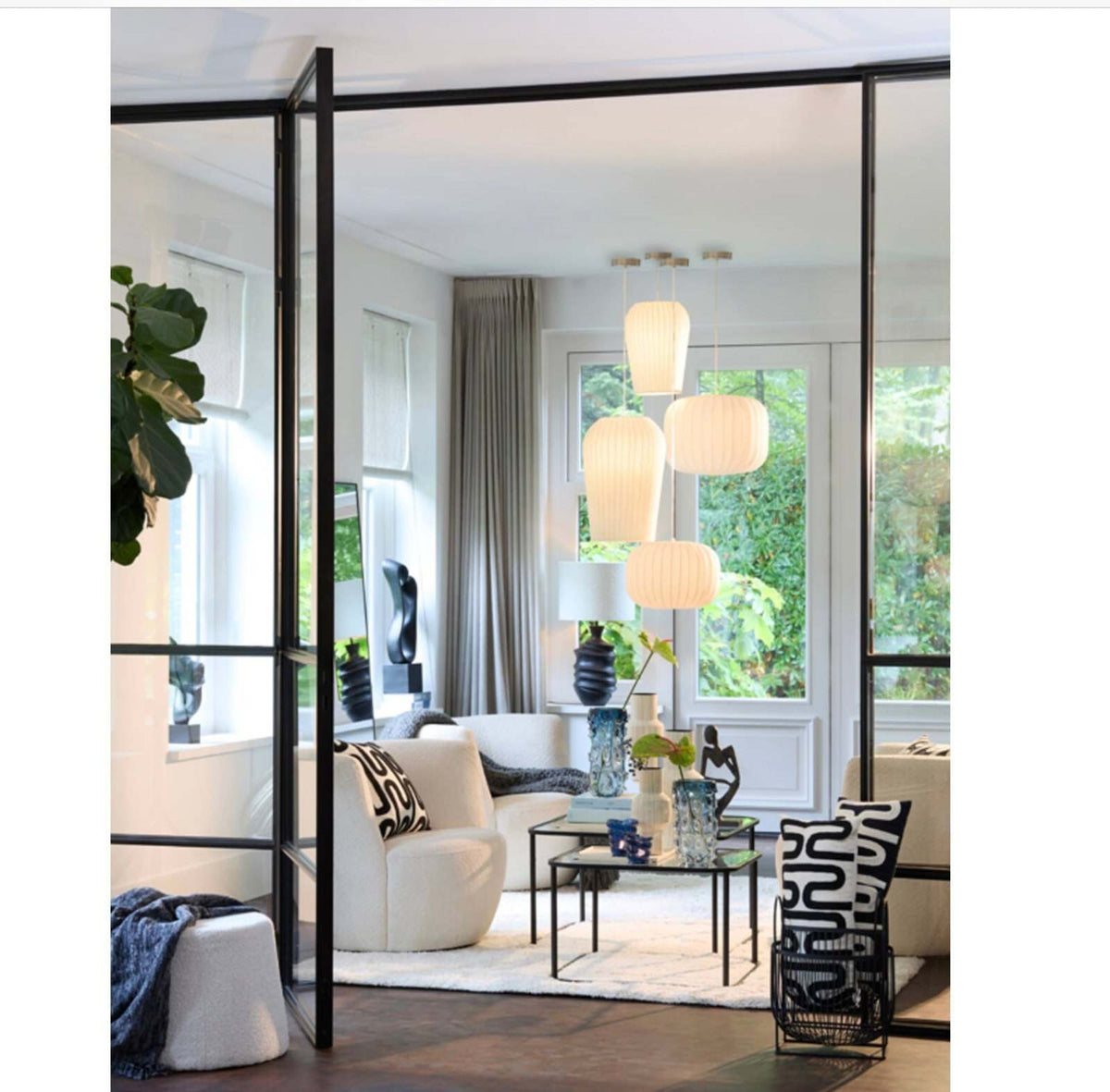 LEXA white ceiling pendant