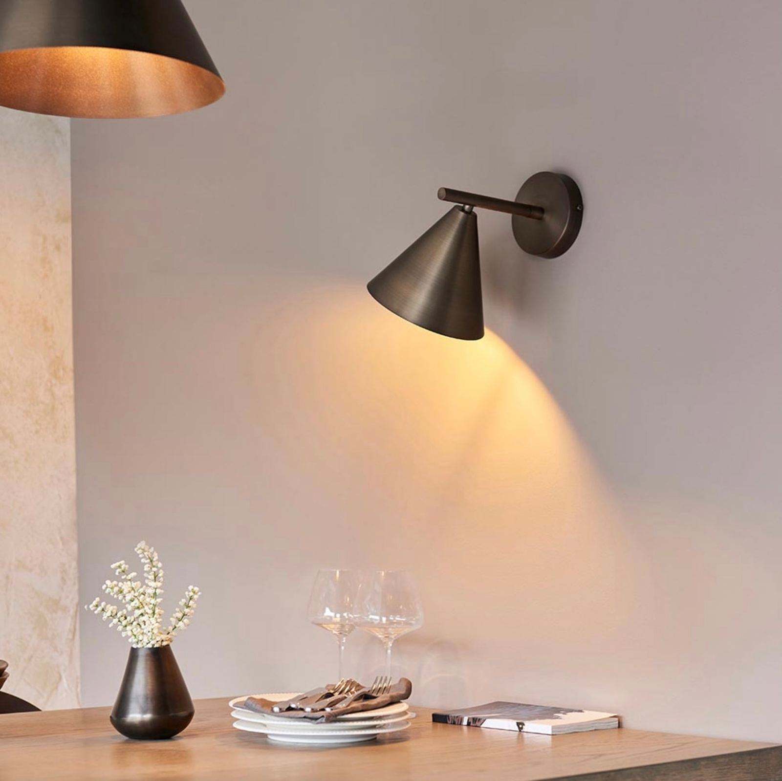 Cape Wall light Antique Bronze