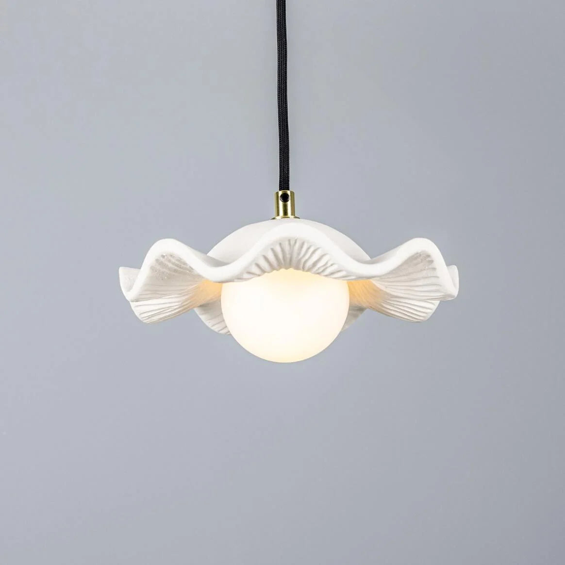 Rivale Pendant Light with Wavy Ceramic Shade, Matte White Striped