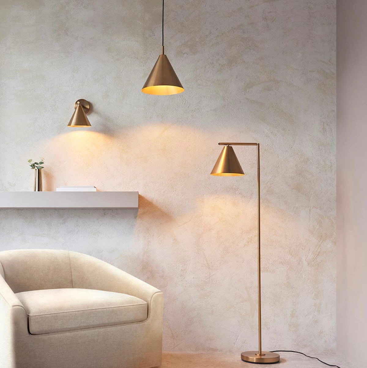Cape pendant light antique brass