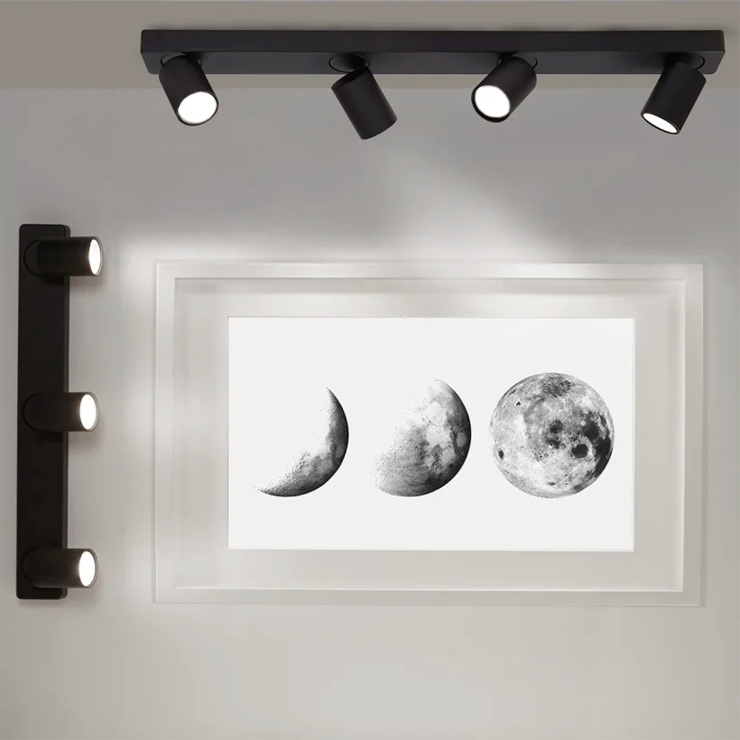 Moon round 4 light black Spotlight