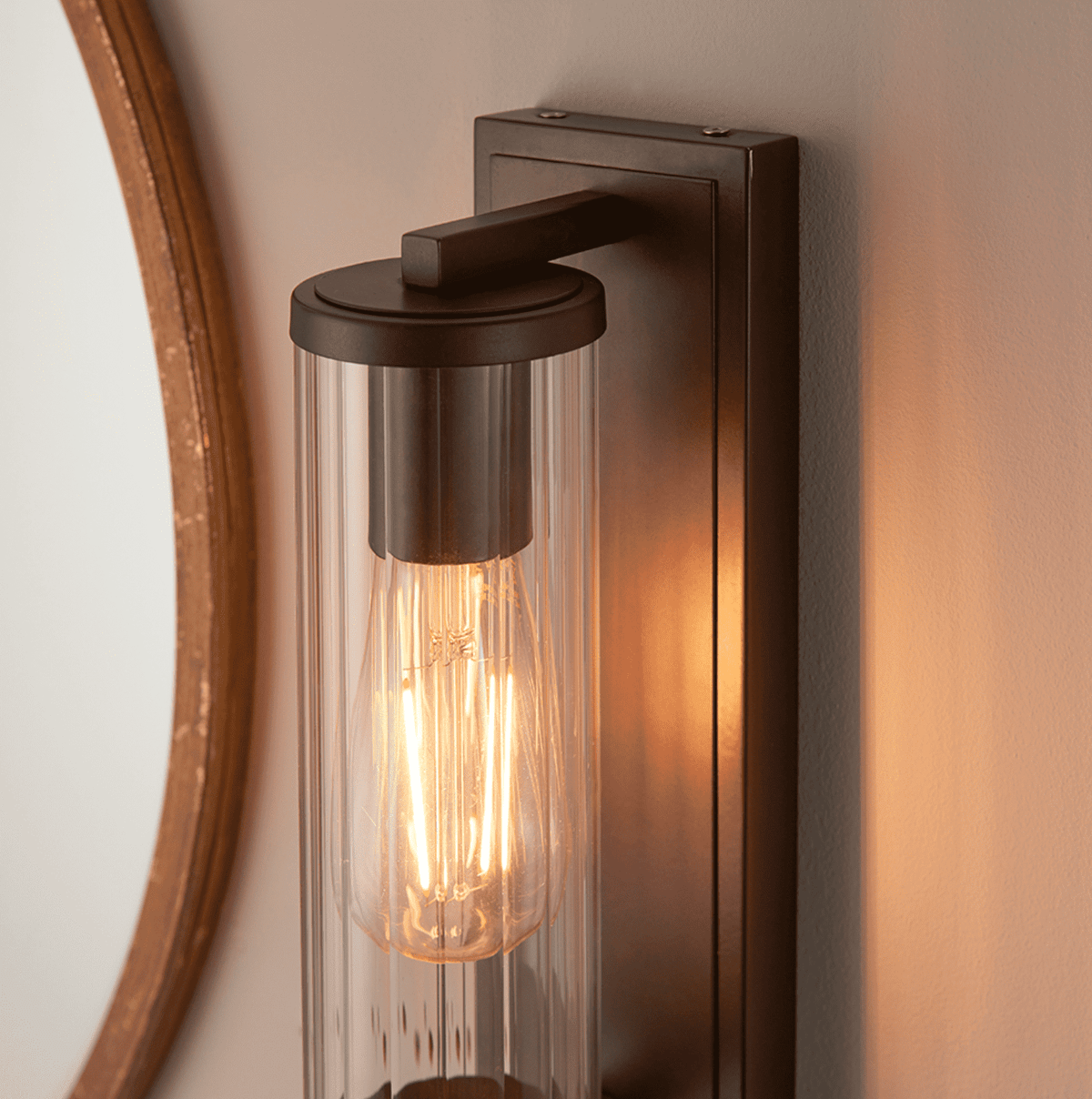 Taylor 1LT Wall Light - Bronze