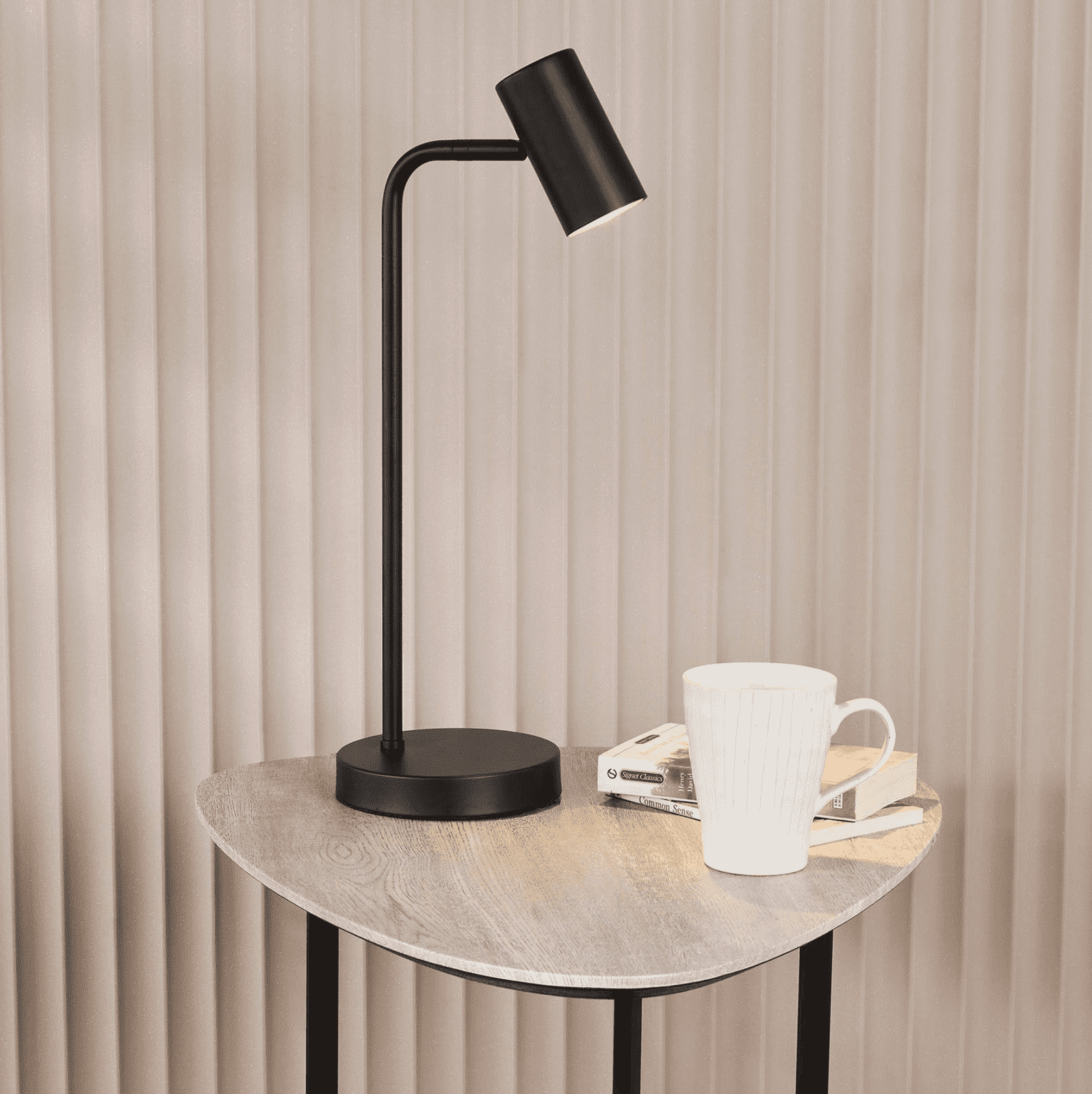 THIERRY Desk Lamp Matt Black