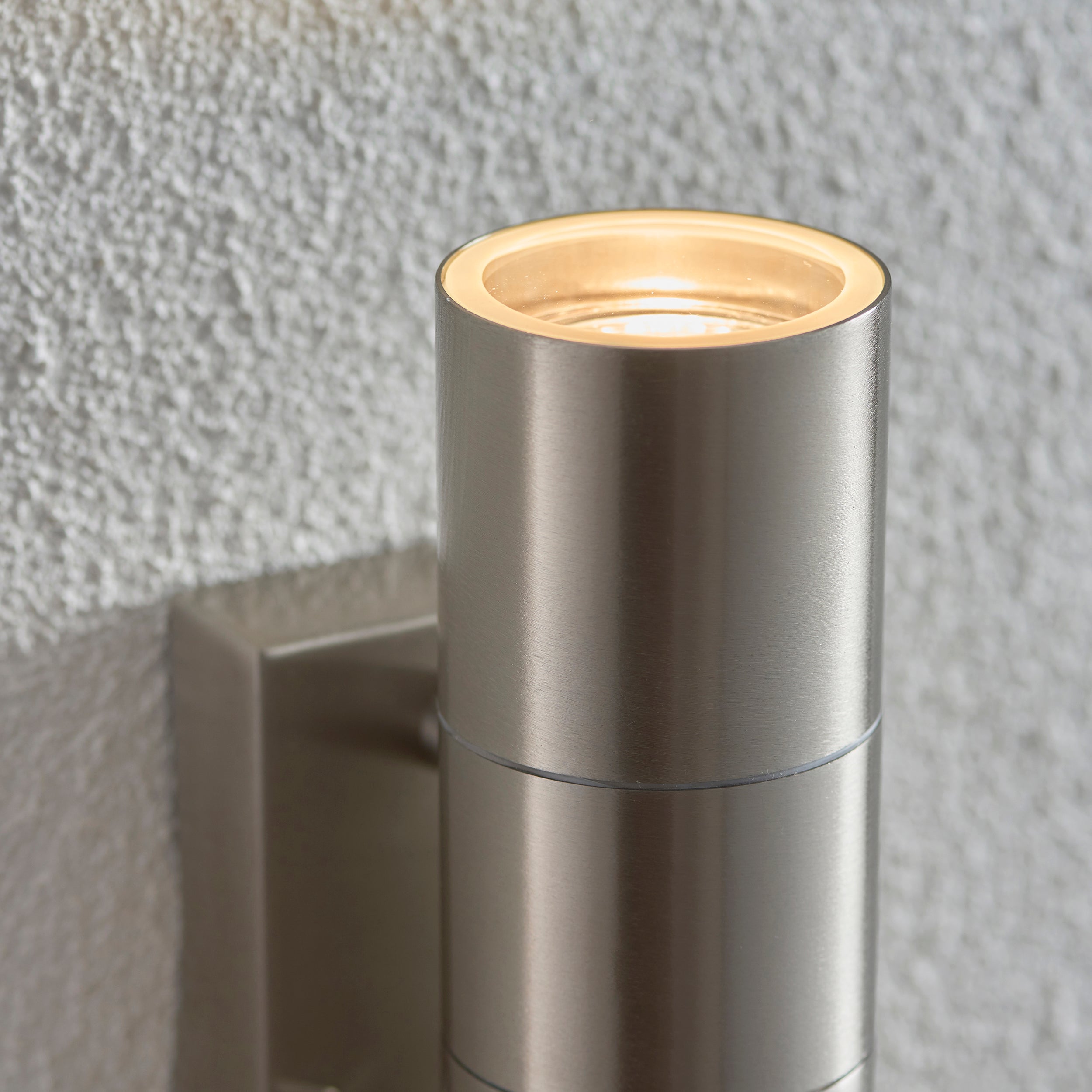 Canon 2lt Wall Polished stainless steel & clear glass