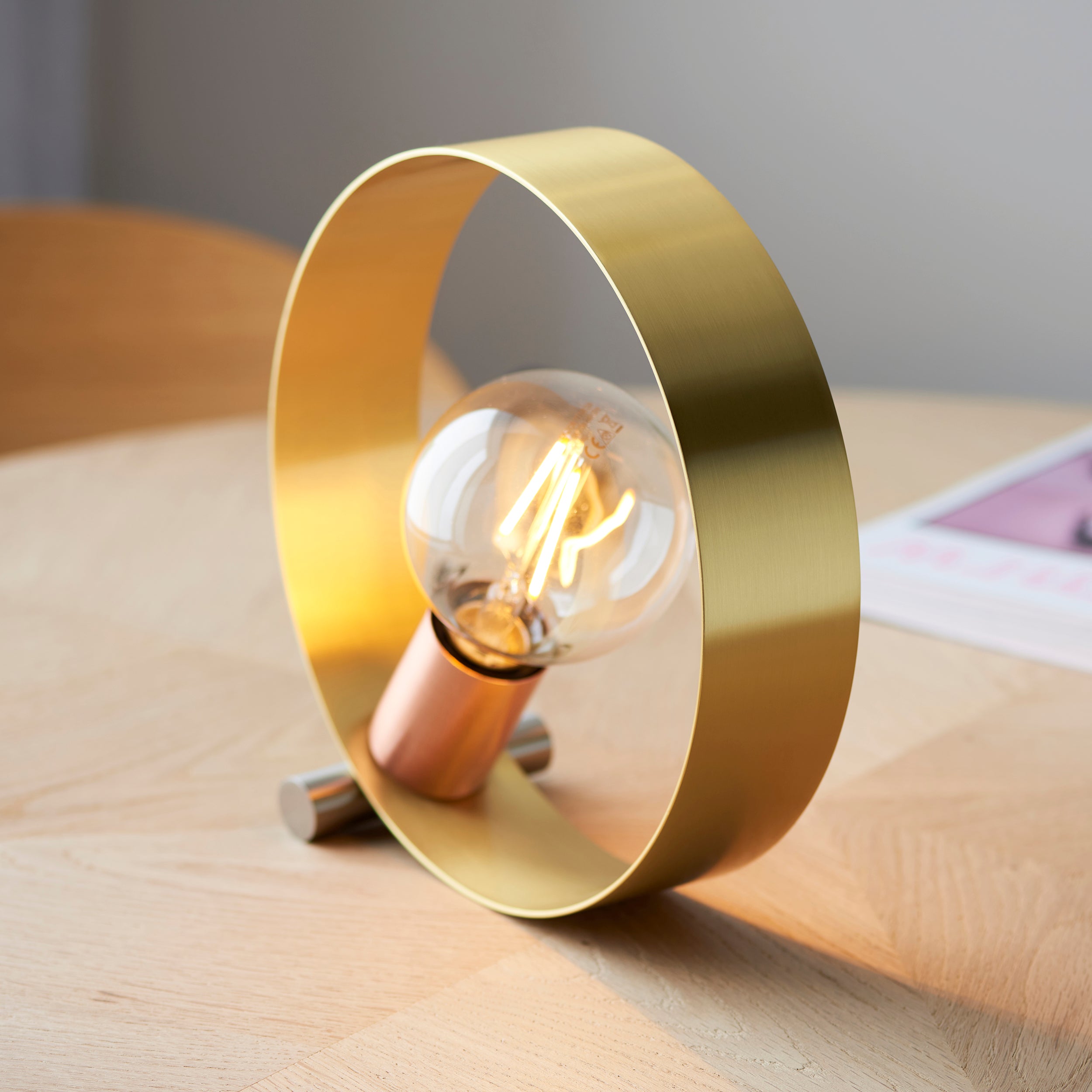 Hoop 1lt Table Brushed brass, nickel & copper plate